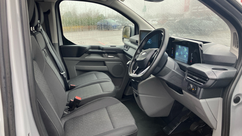 Ford Transit Custom 300 L1 Diesel Fwd 2.0 EcoBlue 136ps H1 Van Limited